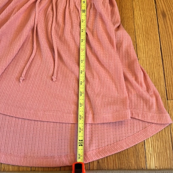 Free People Peach Top Size XS‎ 💕Nice used condition! - Picture 8 of 8